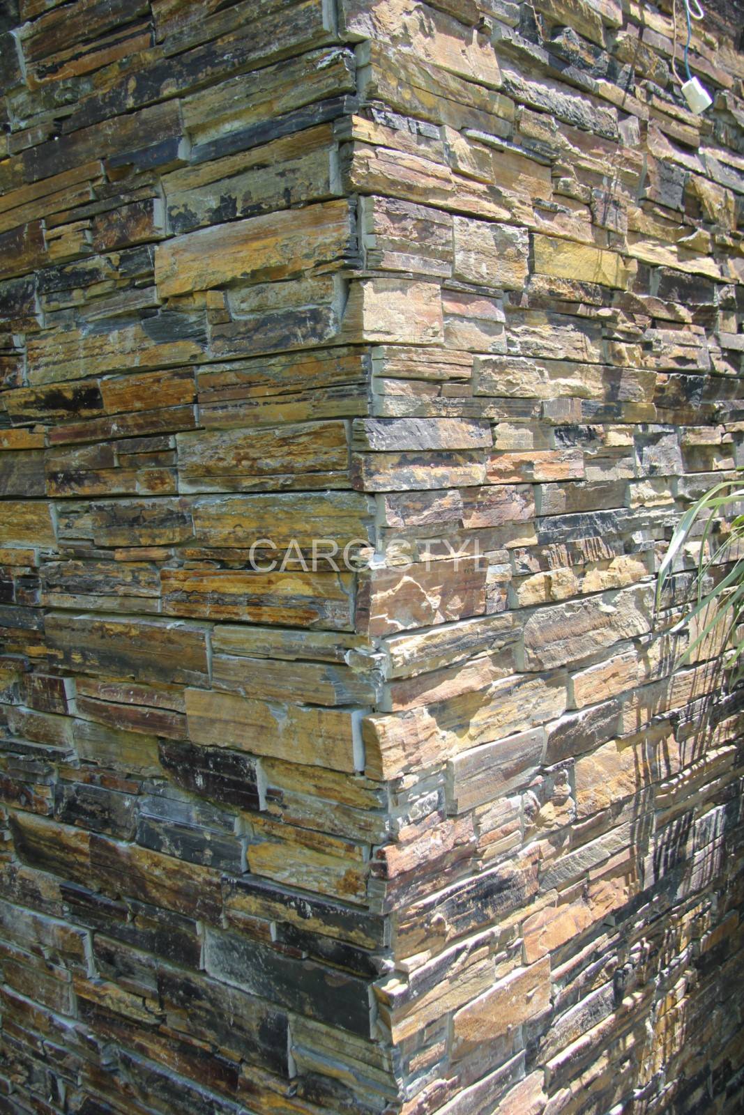 Parement shiste rouille à toulon