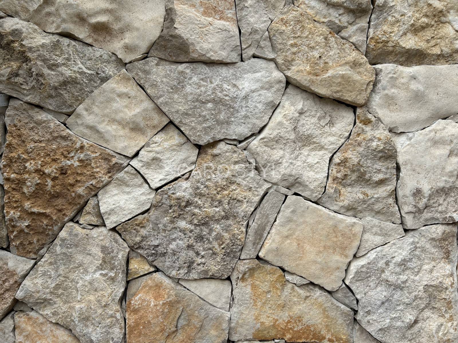 Pierre de parement, un opus multiformat à Lille