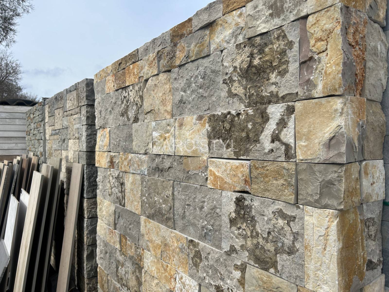 Pierre de parement Beaux de Provence pour extérieur à Nice 