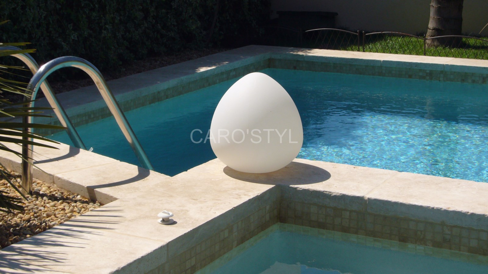 Pierre de travertin beige 5 cm pour piscine à Toulon dans le 83