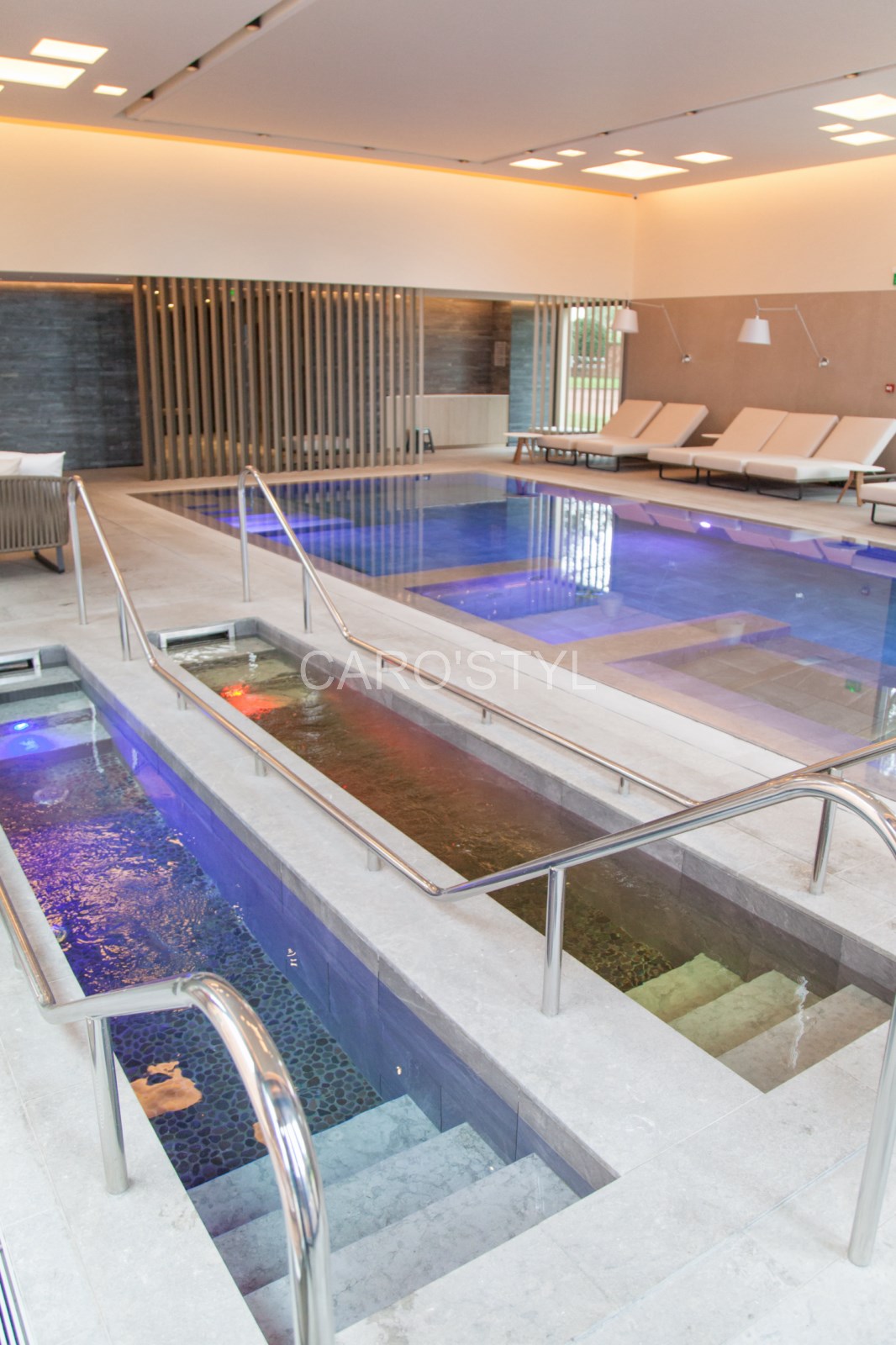 bassin kneip en galet et pierre de cénia grise de barcelone, au castellet 83 var