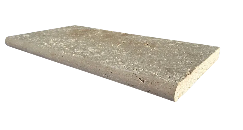 pose margelles travertin demi-rond bord arrondi 3 cm plage de piscine design dans le 83