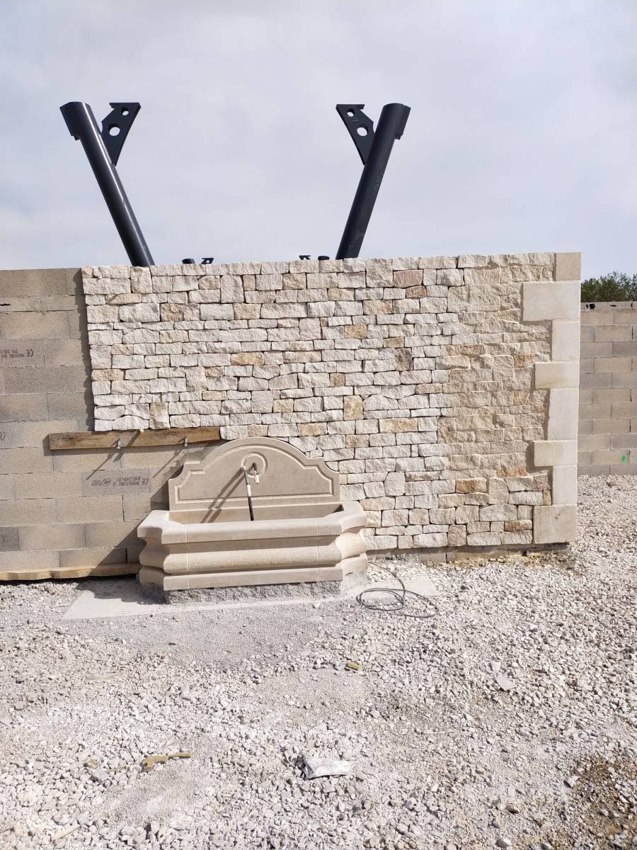 parement Bourgogne Claire, pierre naturelle 100% française à Toulon